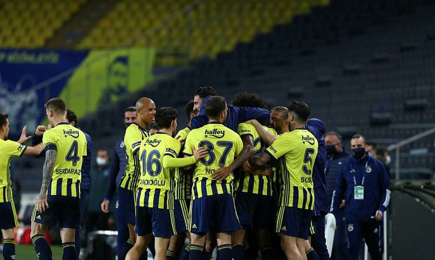 Fenerbahçe’de Adana Demirspor Maçı Öncesi Büyük Eksiklikler!