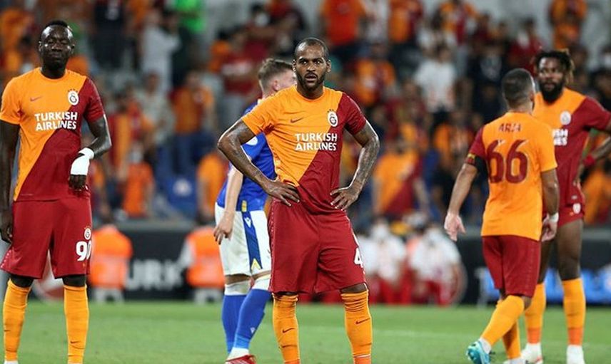 Galatasaraylı Christian Luyindama Royal Antwerp'e Transfer Oluyor!