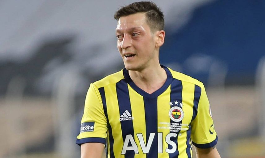 Acun Ilıcalı duyurdu: Dünyaca ünlü yıldız futbolcu Survivor'a katılacak! İşte o isim...