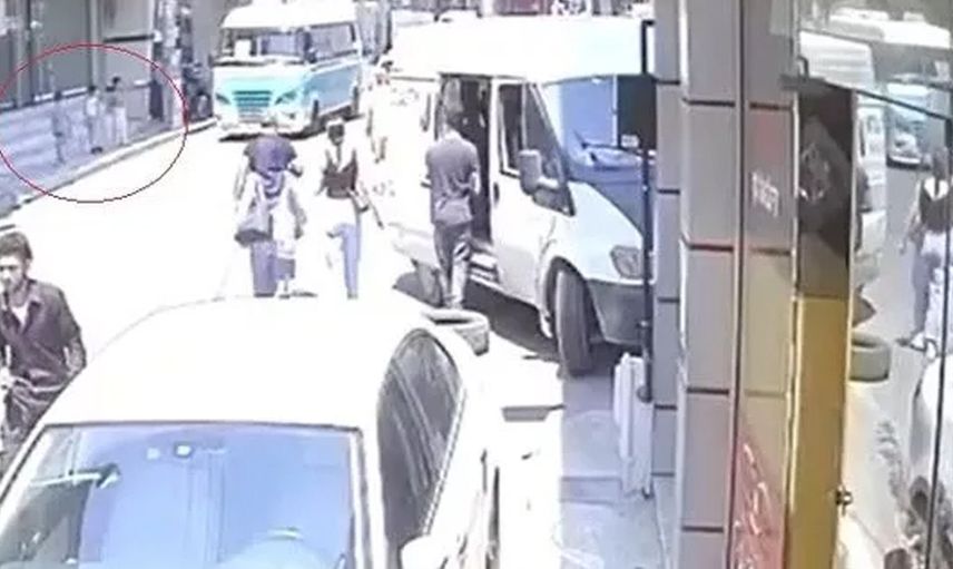 Soluğu polis merkezinde aldı