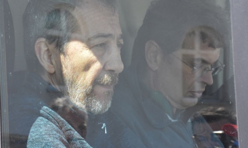Babası ve üvey annesi hayatını kaybetmişti! Şehsuvar Aktaş ailesini son yolculuğuna uğurladı
