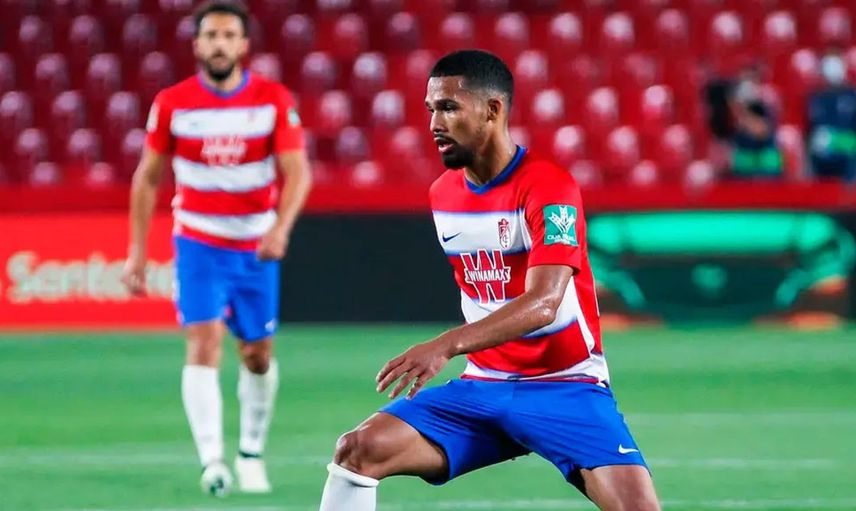 Galatasaray, Espanyol formasını giyen Yangel Herrera'yı transferde gözüne kestirdi!