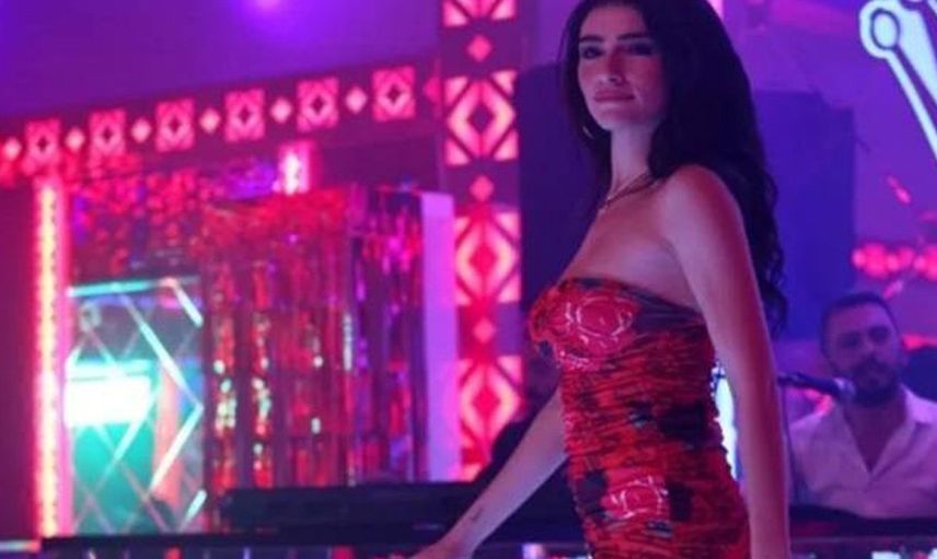 Yılmaz Erdoğan'ın 25 yaş küçük sevgilisinden aşk itirafı! Kendi Dilber'ini buldu: ''Biz kötü bir şey yapmadık''