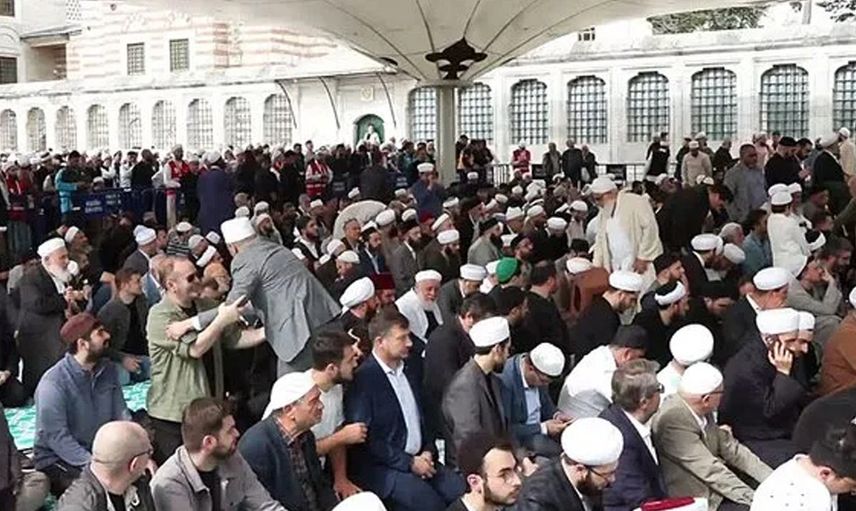 İsmailağa Cemaati lideri Hasan Kılıç'ın tabutunun üzerindeki örtünün anlamı ortaya çıktı!