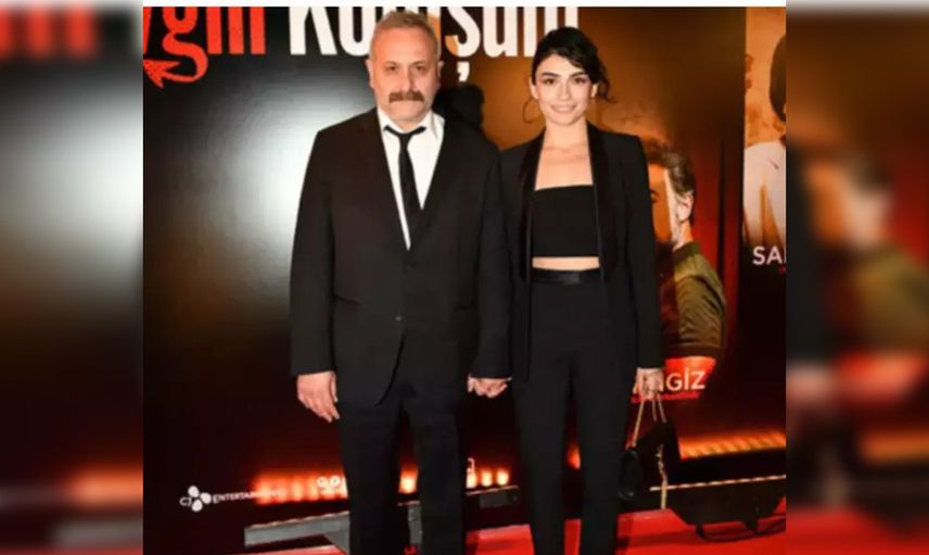 Pavyon dansıyla ortalığı karıştırmıştı: Hazar Ergüçlü'ye eski sevgilisi Onur Ünlü'den bomba yorum!