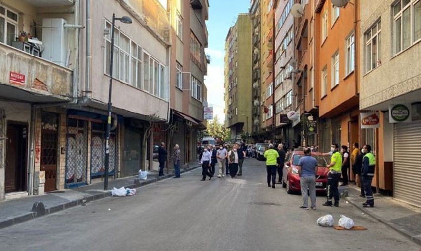 Şişli’de 6 Katlı Bina, Çökme Riski Sebebiyle Tahliye Edildi