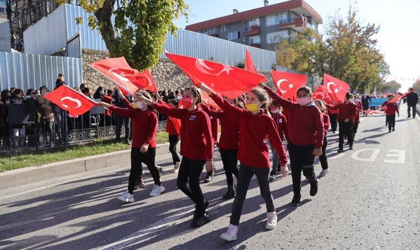 Cumhuriyet'in 98'inci Yılı Tüm Yurtta Çoşkuyla Kutlanıyor!