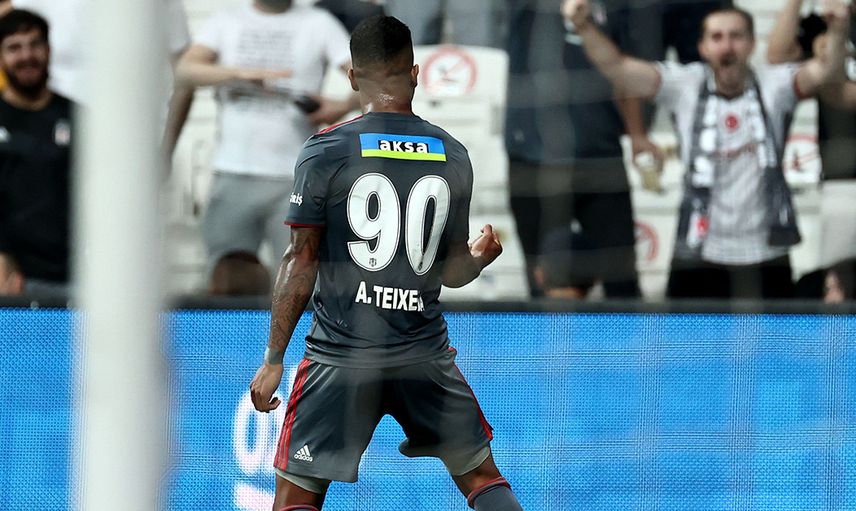 Beşiktaş'ta Alex Teixeira'nın Sakatlığında Son Durum Belli Oldu!