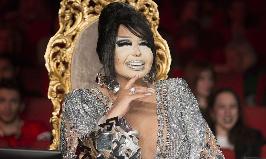 Bülent Ersoy'un En Yakın Arkadaşı, Birlikte Geçirdikleri Hapishane Günlerini Anlattı