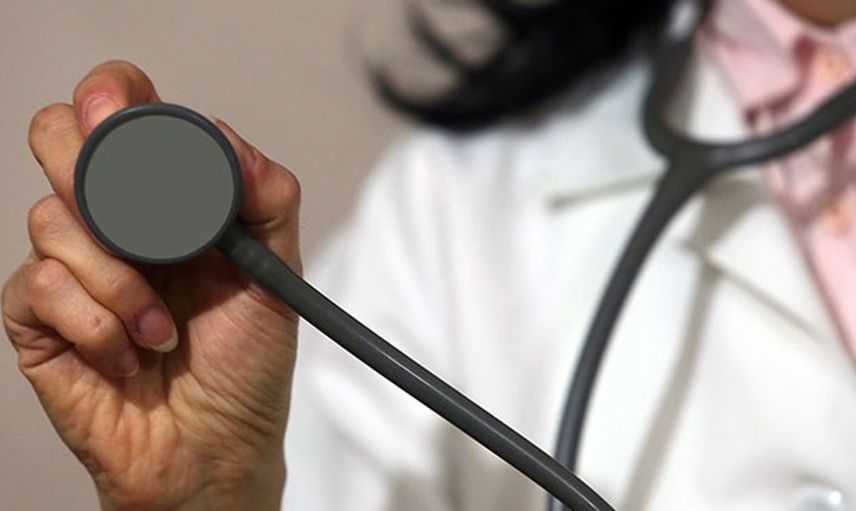 Hindistan'da iki doktor meslektaşlarına tecavüz etti