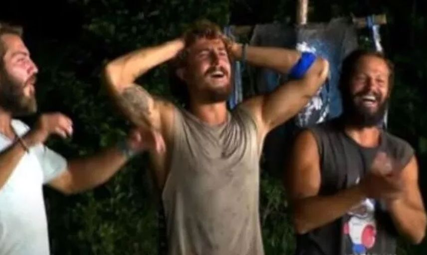Survivor'da işler karıştı ortalık gerildi kimse kimseyi umursamadı yumruklar havada uçuştu