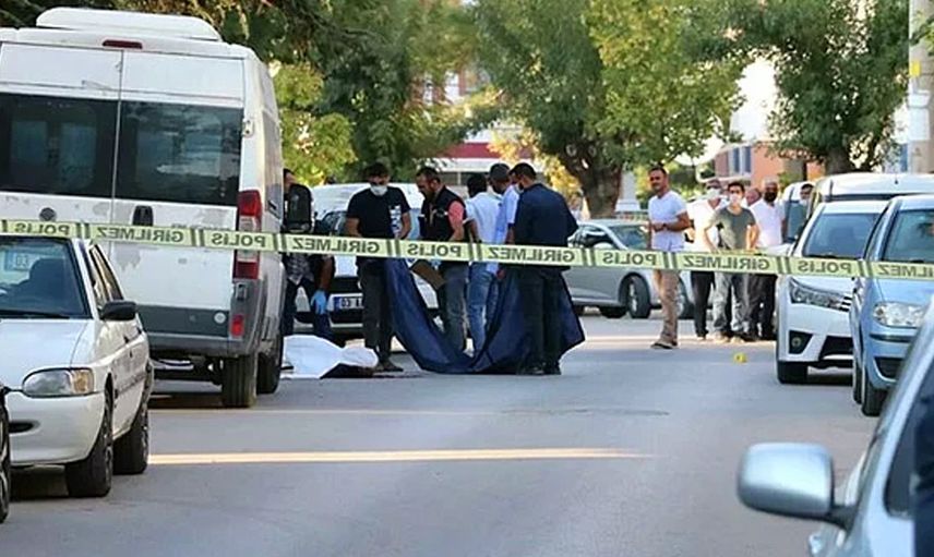 Afyonkarahisar'da Eşini, Kayınvalidesini ve Kayınpederini Öldüren Polis Memuru İntihar Etti