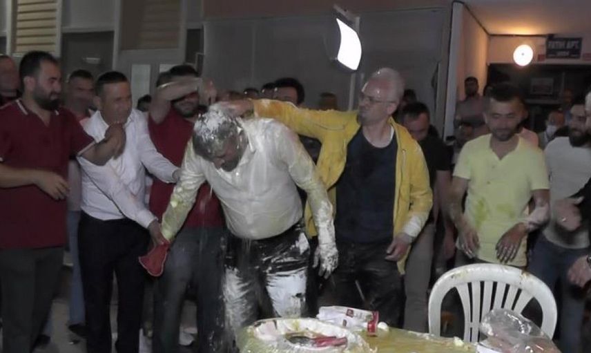 Amasya’da damat eğlencesinde yumurtalı saldırı