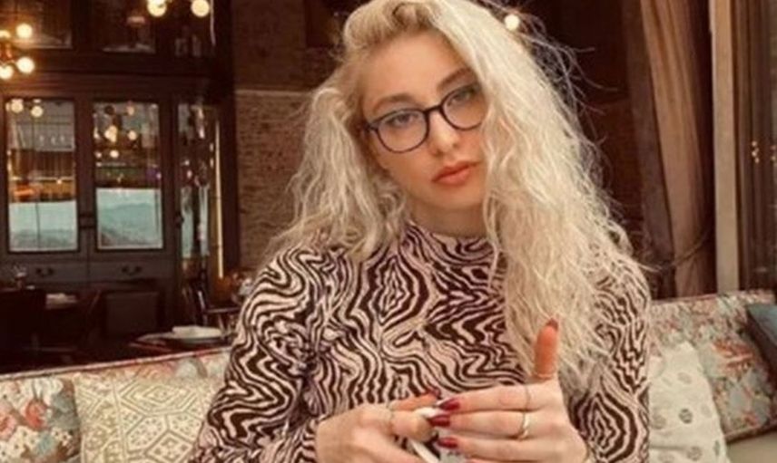 Survivor Mert’in sevgilisi Makbule Şakalakoğlu iç çamaşırlı pozuyla sosyal medyayı salladı