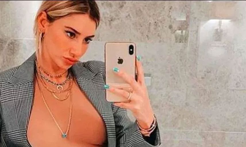 Şeyma Subaşı tavla oynadığı fotoğrafı paylaştı fark etmediği detay yüzünden herkese rezil oldu