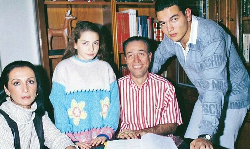 Ailesi zarar görüyor
