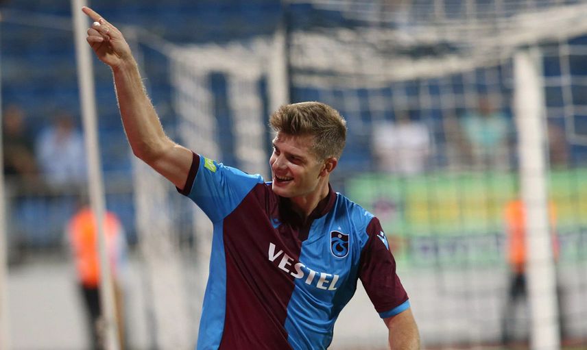 Roma Alexander Sörloth'u Kadrosuna Katmak İstiyor!
