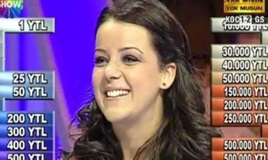 Gelinim Mutfakta'nın sunucusu Nursel Ergin kızını paylaştı: Görenler şaşkına döndü! Kendini doğurmuş...