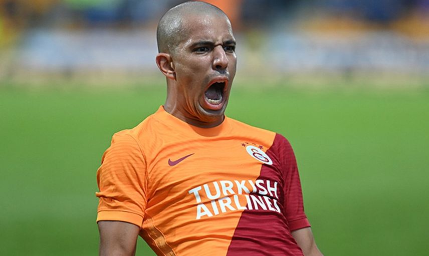 Sofiane Feghouli Galatasaray'da Kalmak İstiyor!