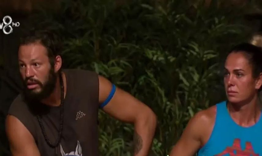 Survivor’da yine yeni bir skandal! Boksör Adem'in karizma yerlerde... Atakan ve Adem birbirine girdi Semih Öztürk sonunda patladı