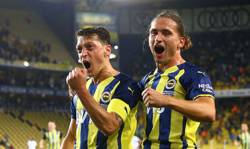 Porto, Fenerbahçe'den Miguel Crespo'nun transferi için devreye girdi!