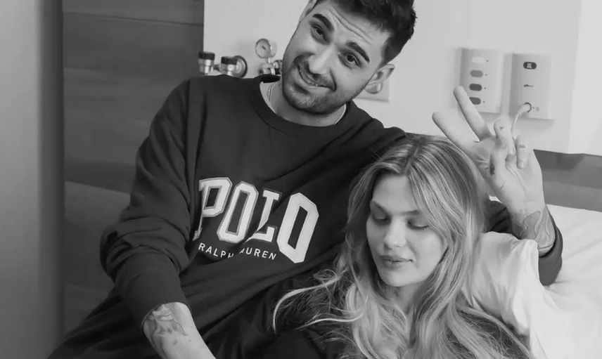 İbrahim Tatlıses'in gelini Yasemin Şefkatli ikiz bebeklerini gösterdi!