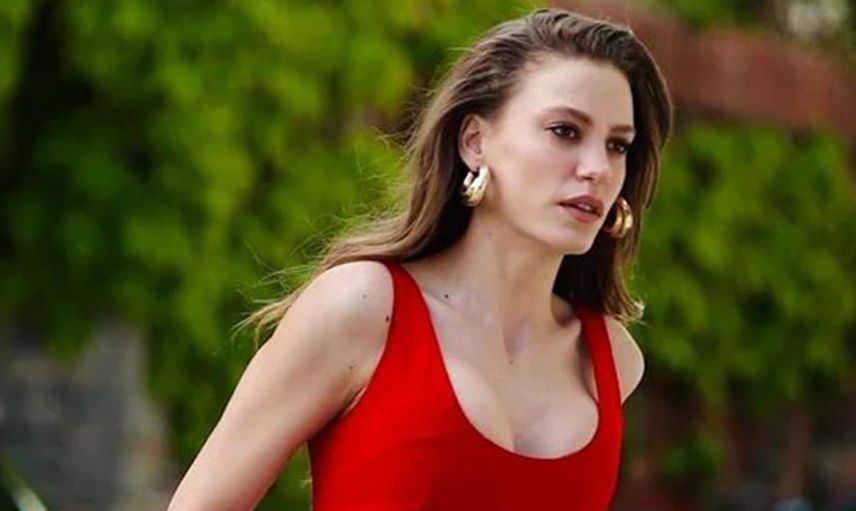 Serenay Sarıkaya’yı çıldırtan soru: Ne alaka şimdi bu?
