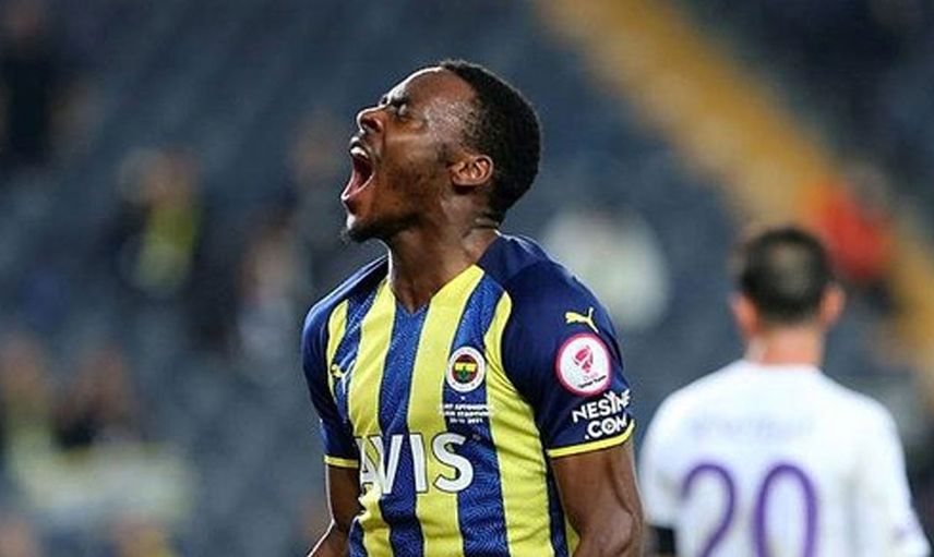 Fenerbahçe'de Bright Osayi - Samuel takımdan transfer olmazsa gelecek sezon sağ bek olarak görev alacak!