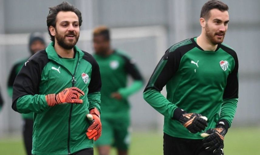 Erkan Kolçak Köstendil, Hollanda Ekibi Amsterdam Gençlerbirliği'nin Yeni Kalecisi Oldu!
