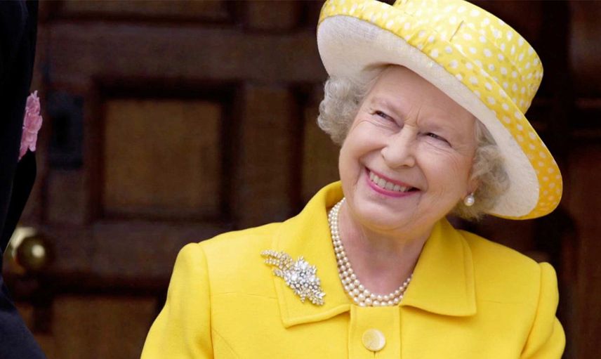 2. Elizabeth Öldü mü?