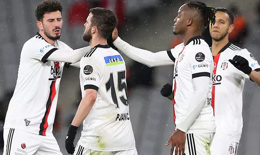 Fatih Karagümrük İle Beşiktaş Maçında  Volkan Demirel ile Caner Erkin Arasında Tartışma Yaşandı!