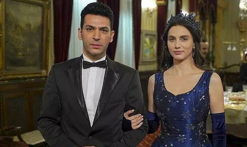 Murat Yıldırım'ın Eşi'nin Aziz Dizisine Neden Dahil Olduğu Belli Oldu! Bu İddia Çok Konuşulacak Meğer...
