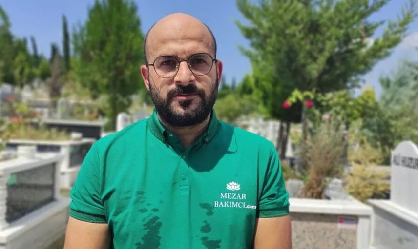Online Mezarlık Bakım İşi Kuran Adam, Taleplere Yetişemiyor