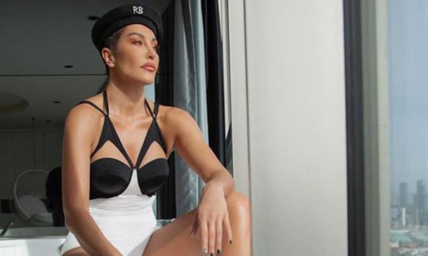 Deniz Akkaya'nın Sırrı Ortaya Çıktı! Güzelliğiyle Yıllara Meydan Okuyor