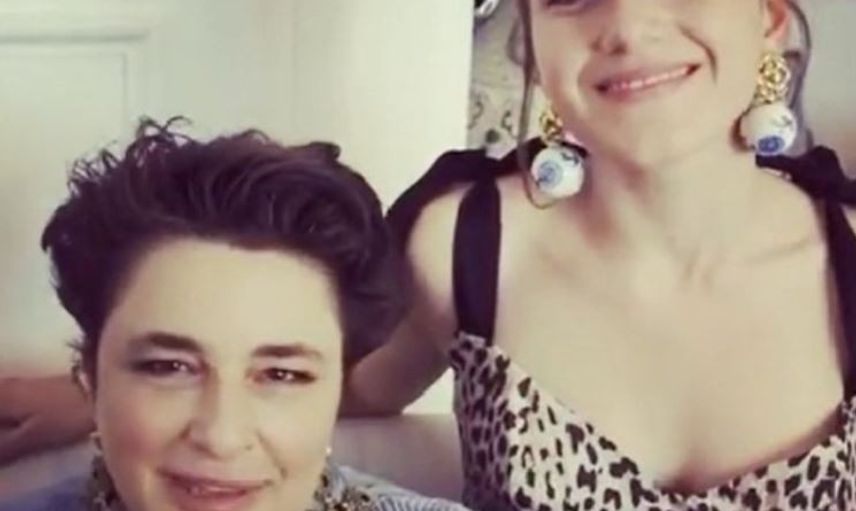 Esra Dermancıoğlu'nun Kızı Koronavirüse Yakalandı!