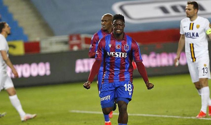 Eski Trabzonsporlu Yıldız Caleb Ekuban Beşiktaş'a Transfer Oluyor!