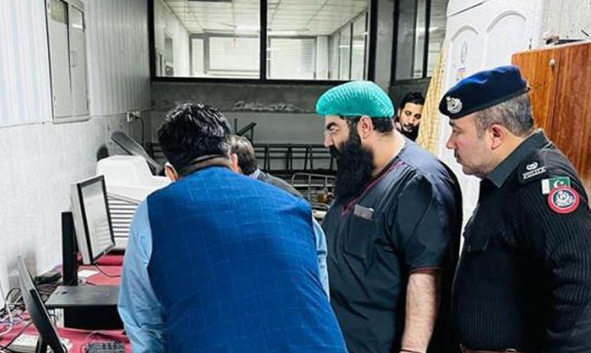 Erkek çocuğu için öyle bir şey yaptı ki doktorlar ayaklandı