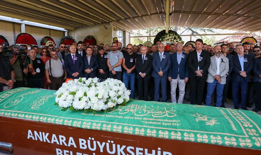 İstek parça çalmadığı için canice öldürülen müzisyen Onur Şener son yolculuğuna uğurlandı