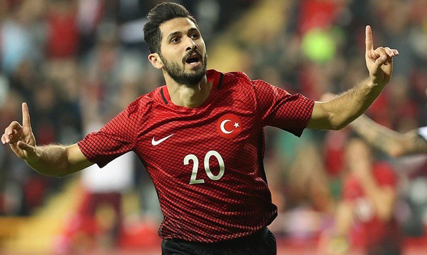 Alanyaspor, Emre Akbaba'yı Transfer Ettiğini Açıkladı