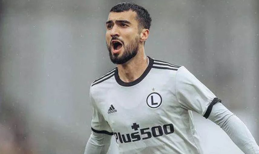 Galatasaray ve Başakşehir Mahir Emreli'nin Transferi İçin Rekabete Girdi!