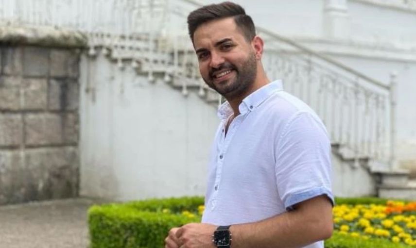 Kadir Ezildi kendi kariyerini bitirdi! Reklam tanıtımı yaparken küfür etti paylaşımını hemen silse de iş işten geçti