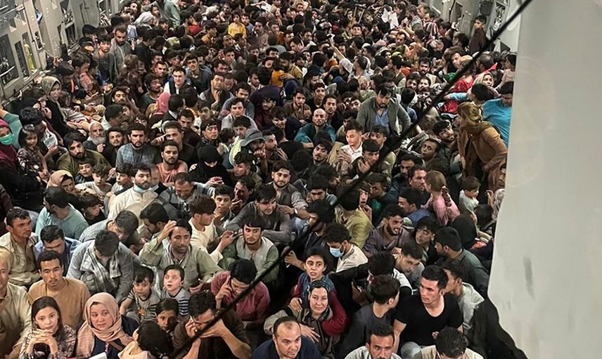 Afganistan'da Saç Ekim Kliniğinde Çalışan 5 Türk Mahsur Kaldı