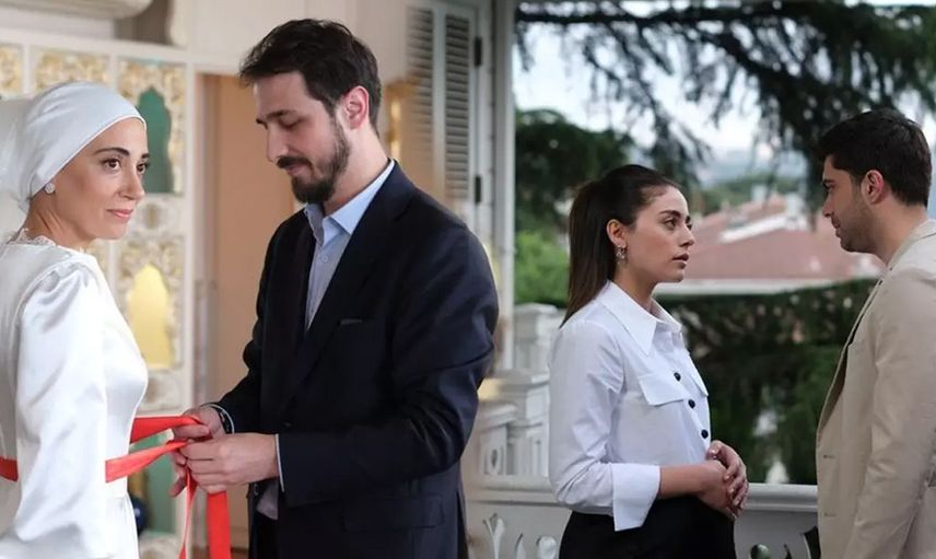 Kızılcık Şerbeti dizisinde hikayeyi değiştirecek yeni sezon hamlesi: Yayın tarihini rakiplerinden önce açıkladılar