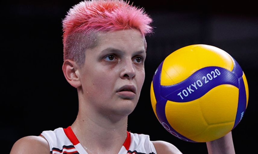 Ebrar Karakurt maç sonrası kendisiyle röportaj yapmak isteyen TRT spikerine öyle bir şey yaptı ki…
