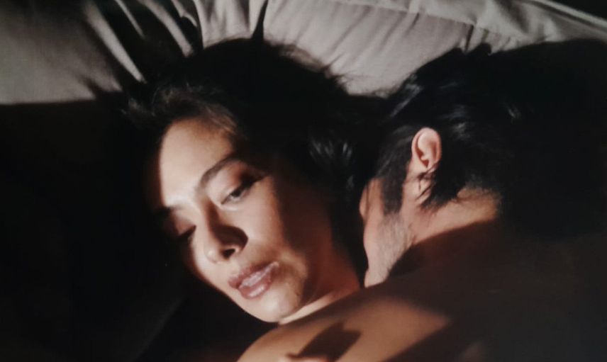 Bu sahneler evlilik bitirir! Neslihan Atagül'ün yeni filmdeki cesur sevişme sahnesi olay oldu