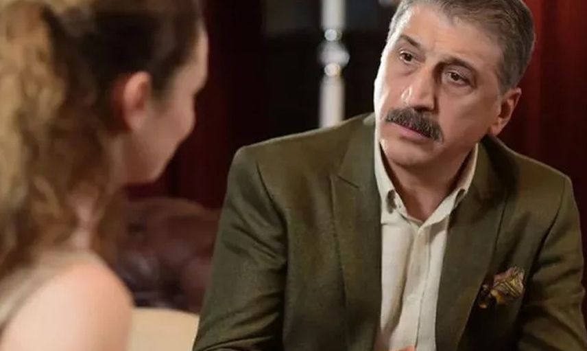 Acı haberi duyurdu