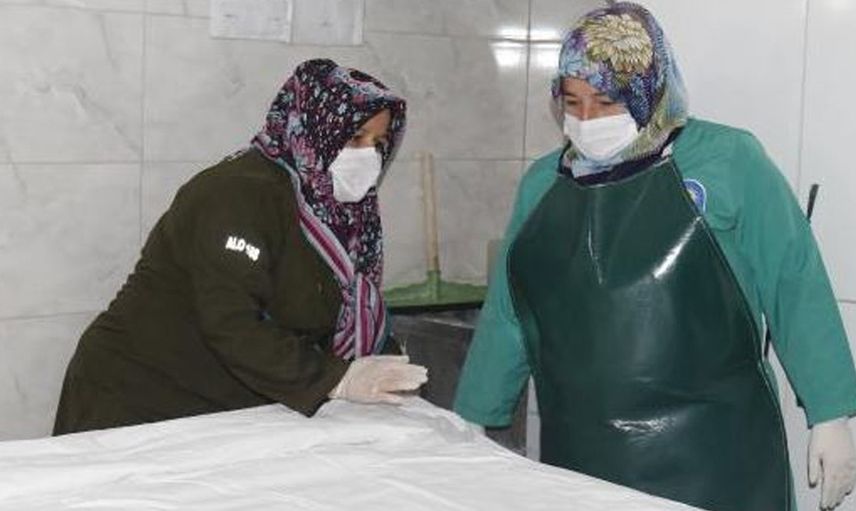 Kadın gassallar işlerinin zorluklarını tüm detaylarıyla anlattılar