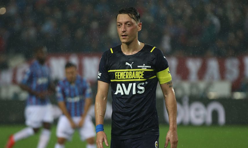 Mesut Özil'in Menajeri Oyuncusu Hakkında Çıkan İddialara Yanıt Verdi!