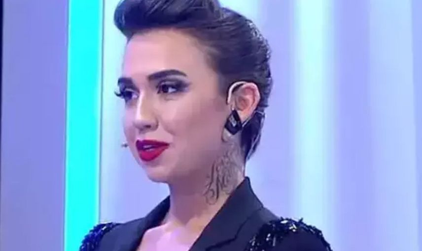 Cinsiyet değiştirmişti: Hülya Avşar Doruk Doğrusöz'e ''Biraz özel olacak ama...'' deyip sordu!