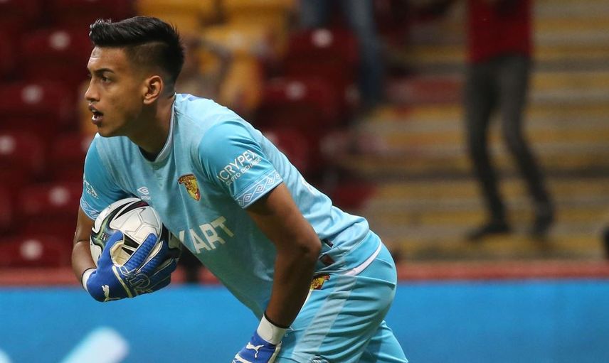 Galatasaray Maçında Hatalı Gol Yiyen İrfan Can Eğribayat Şike İddialarına Yanıt Verdi!